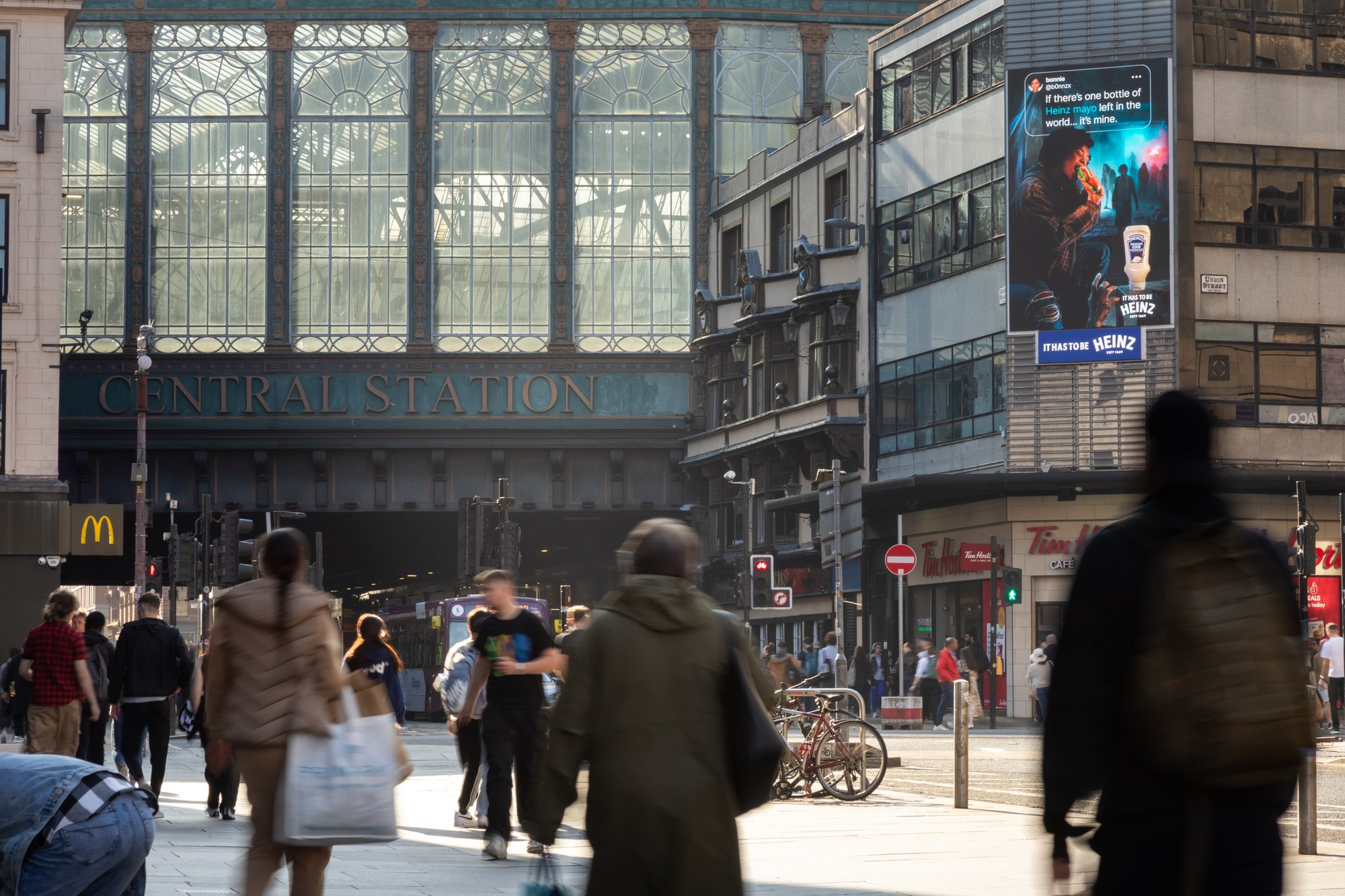 KRAFT HEINZ Mayo_Storm Glasgow Argyle Street_060524_580158_G2 8HA_176155_048-Edit KRAFT HEINZ Mayo_Storm Glasgow Argyle Street_060524_580158_G2 8HA_176155_048-Edit