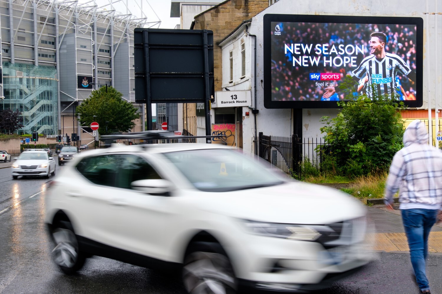 Sky_120819_175772_468098_NE4 6BA-1002 (2)